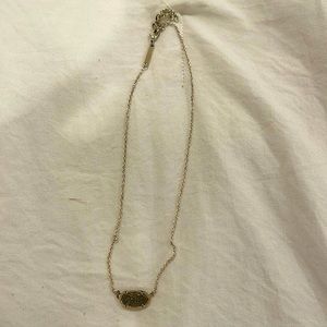 Kendra Scott necklace